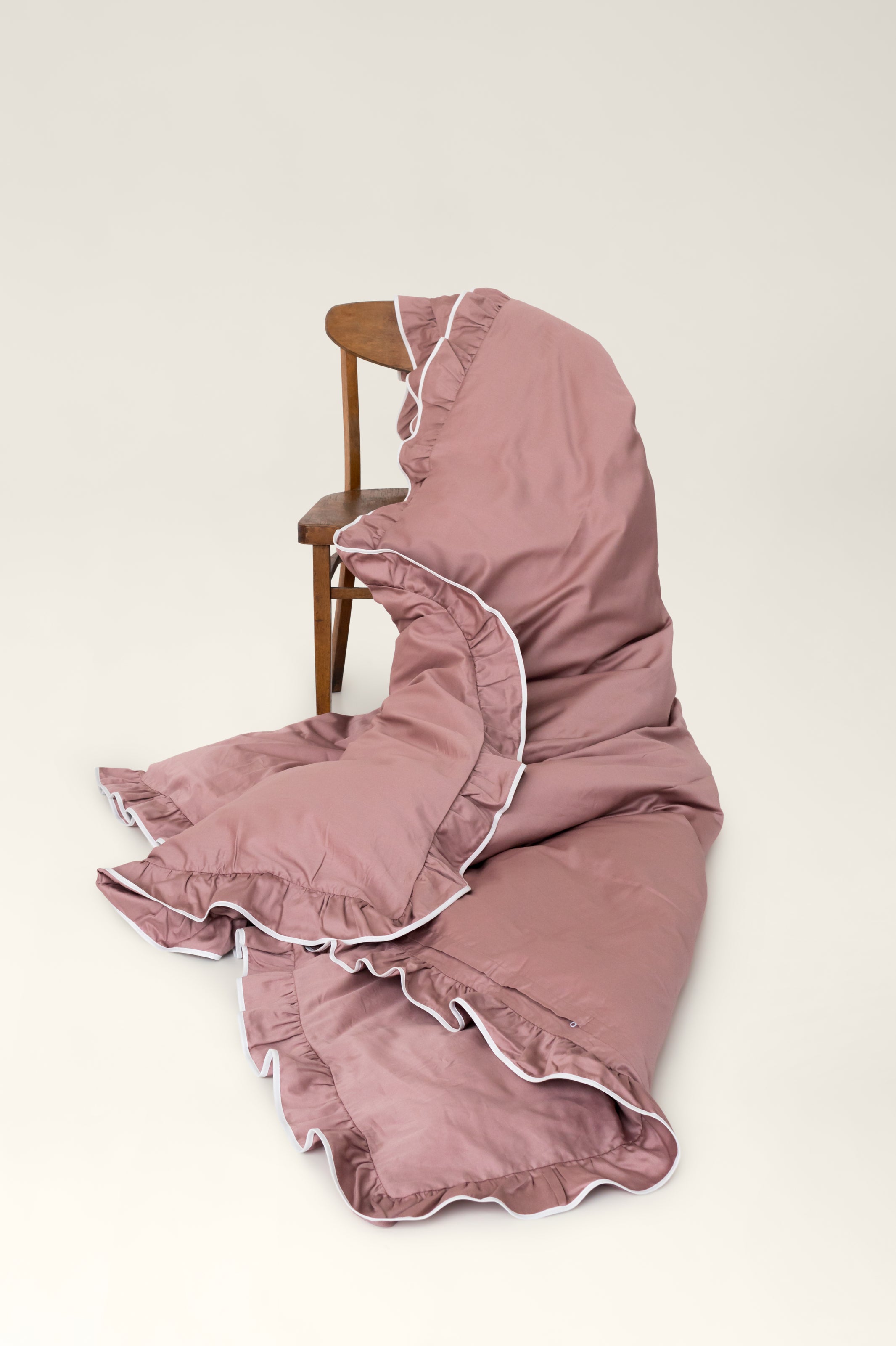 Satin-Bettwäsche mit Rüschen und Paspel Ely